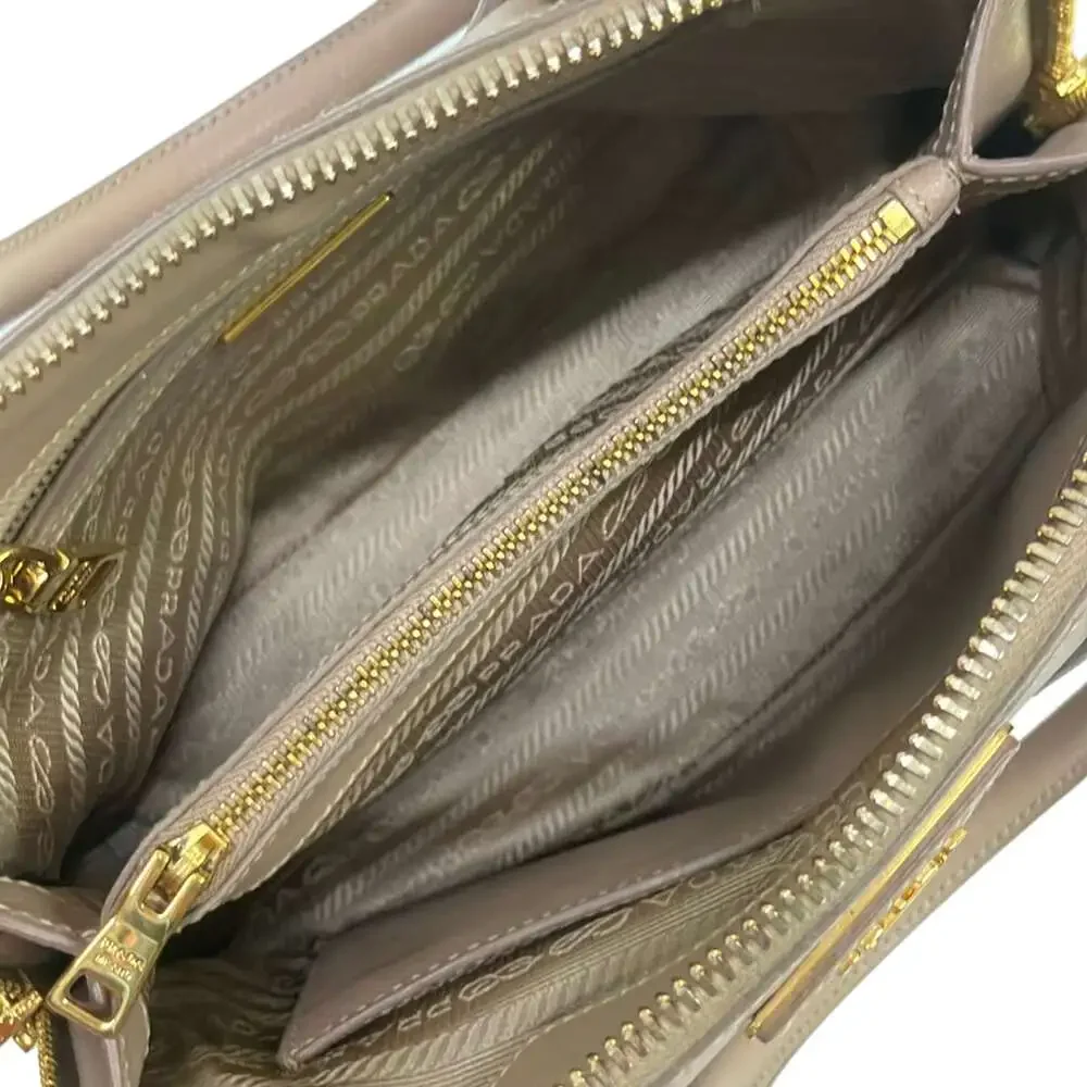 Prada Promenade Handbag 1BA838